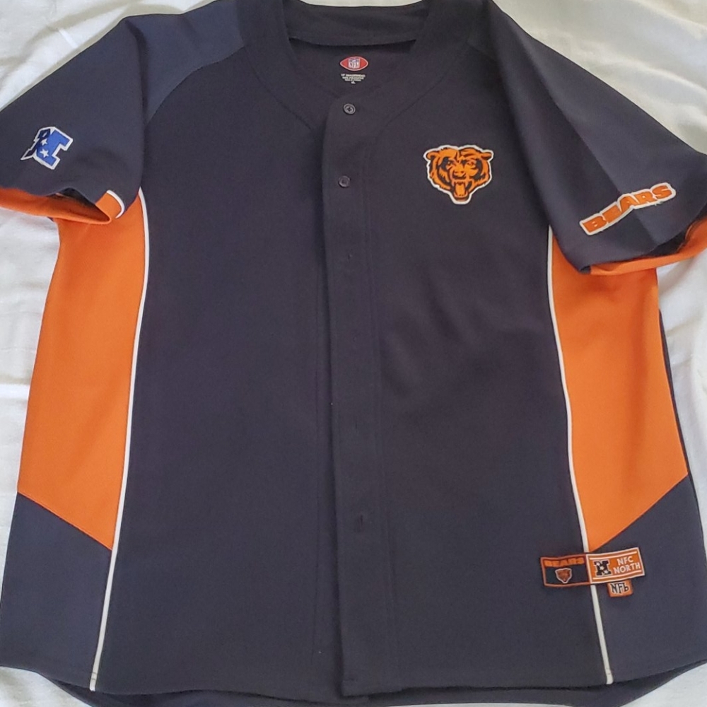 Athletic  shirt